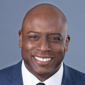 Kori Chambers Will Host ADAPT Holiday Cheer Celebration Photo