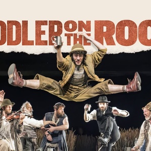 REVIEW: The Regent’s Park Open Air Theatre Production of FIDDLER ON THE ROOF Arrives In Sydney