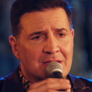 Watch Tony Finelli Sing 'Can't Seem To Write A Love Song' From THE FINELLIS MUSICAL Photo