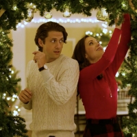 Wake Up With BWW 10/6: Trailer For ONE ROYAL HOLIDAY With Aaron Tveit and Laura Osnes, and More! Image