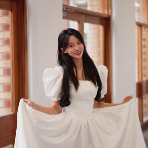 London Producer Bridges East and West Through Award-Winning Immersive Theatre