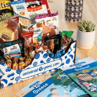 UNIVERSAL YUMS Treat Boxes-A Great Easter Holiday Gift