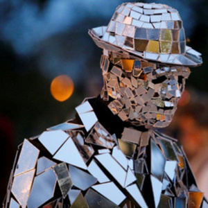 ARTS IN THE DARK Halloween Parade to Return to Columbus Drive Photo