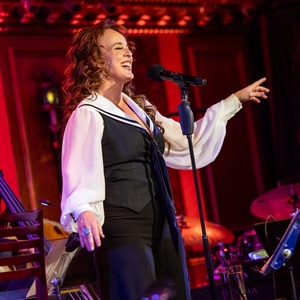 Review: Melissa Errico Pays Homage to Streisand in BACK TO BARBRA at 54 Below Photo