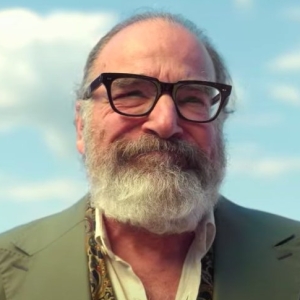 Video: Watch Mandy Patinkin in Hulu's DEATH & OTHER DETAILS Trailer Photo