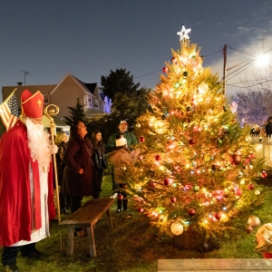 HENDRICK I. LOTT HOUSE in Brooklyn Free Christmas Tree Lighting Photo