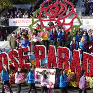 TODAY Anchors Hoda Kotb & Al Roker Return to Pasadena for NBC's 135th Rose Parade Liv Video