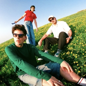 Valley Re-Release Debut Album MAYBE on Vinyl for 5-Year Anniversary Photo