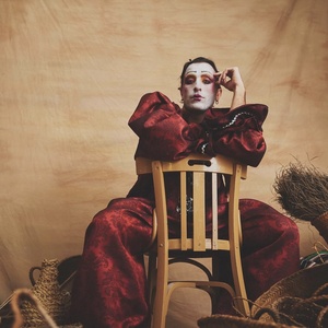 Elu López presenta Recovera, primer adelanto de su EP Volver al origen