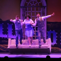 BWW Review: SINGIN' IN THE RAIN at Broadway Palm Photo