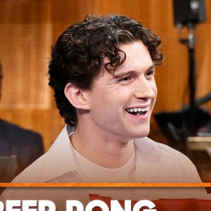 Tom Holland Plays Cyclops Beer Pong on THE TONIGHT SHOW STARRING JIMMY FALLON Photo