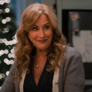 Photos/Video: Jodi Benson & More in SWEET MAGNOLIAS Season 4 Photo