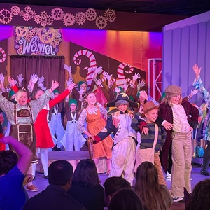 Review: WILLY WONKA KIDS at Red Curtain Theatre in Conway
