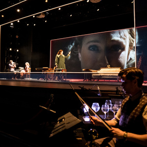 THE GLASS MENAGERIE Extends Its Run at Theater Latt&eacute; Da Photo