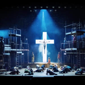 Review: JESUS CHRIST SUPERSTAR at Folketeatret Photo