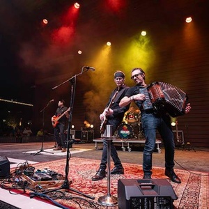 BoDeans to Perform at Paramount Theatre to Celebrate LOVE & HOPE & SEX & DREAM Photo