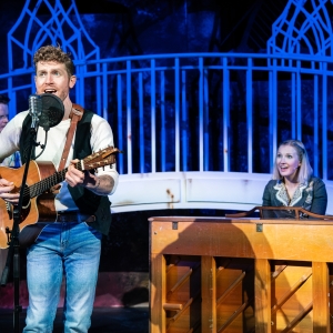 Review: ONCE at TheatreZone Photo