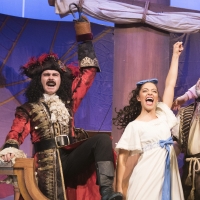 BWW Review: PETER PAN GOES WRONG, Theatre Royal Brighton Video