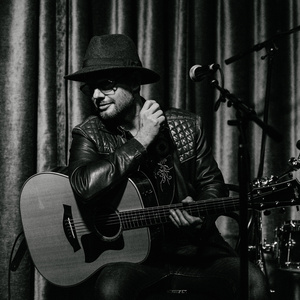 Dave Hanson Band Announced as Special Guest for Jared James Nichols’ December 2025  Photo