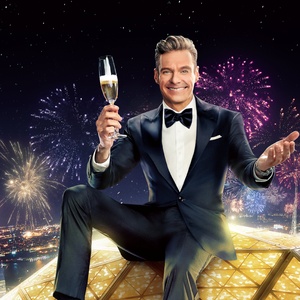 How to Watch DICK CLARK&rsquo;S NEW YEAR&rsquo;S ROCKIN&rsquo; EVE WITH RYAN SEACREST 2026 Photo