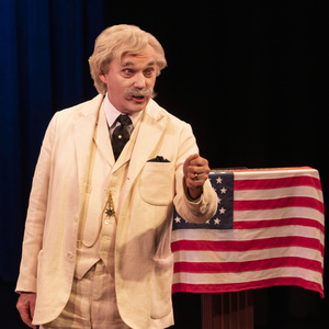 Richard Thomas in MARK TWAIN TONIGHT! Comes to State Theatre New Jersey Photo
