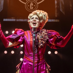 Wake Up With BroadwayWorld May 29, 2026- & JULIET To Welcome Chrissy Metz and More Photo