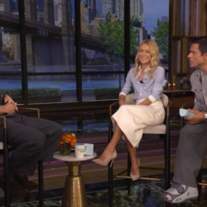 Josh Hartnett on UK Farm Life and Filming VERITY in Grand Central Station Photo