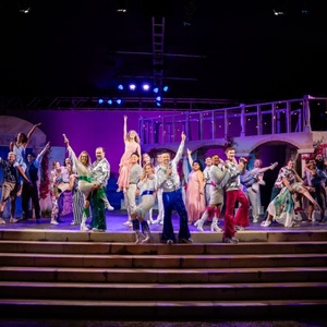 Review: BROADWAY UNDER THE STARS - MAMMA MIA! at Transcendence Theatre Company