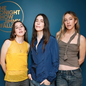 HAIM to Appear Tonight on THE TONIGHT SHOW; Watch the Cold Open Now Photo