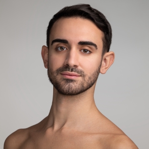 EMANUELE Fiore: A MODERN DANCER FROM ITALY DEBUTS IN THE OFF-BROADWAY SHOW SEMPREVERDE Photo