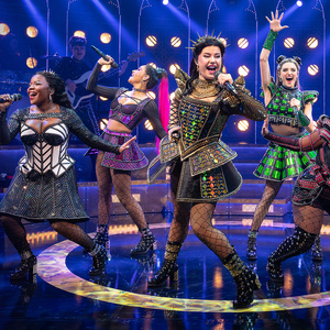 Review: SIX IGNITES THE STAGE at Straz Center Photo