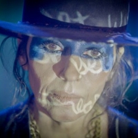 Linda Perry Releases Music For The First Time in 15 Years Video