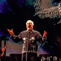 Tom Jones- LIVE in Concert Video