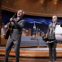 VIDEO: DAVID BYRNE'S AMERICAN UTOPIA Performs 'Road to Nowhere' on THE TONIGHT SHOW Video