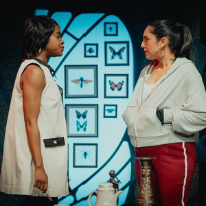 Review: THE WASP, Southwark Playhouse Photo