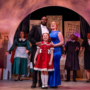 Review: ANNIE at Greater Boston Stage Company Photo