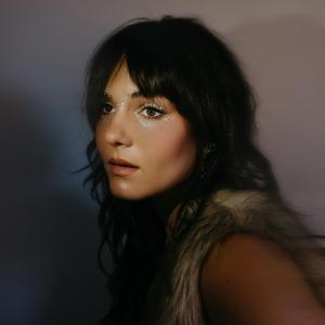 Franni Cash Releases Debut Album HERE I AM, Launches Tour November 9 Photo