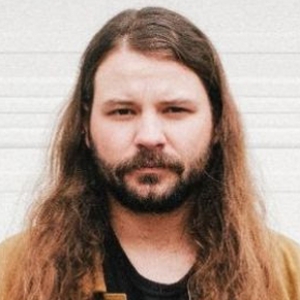 Brent Cobb Releases New Single 'When Country Came Back To Town'