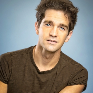 Interview: TOOTSIE Star Dan DeLuca Embraces Characters Who Experience Deep Transforma Video