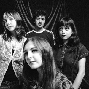 Photos: Whisper Doll Shares New Single SUNSIGNS Ahead of LUCKY CLOVER Album Photo