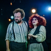 Review: SWEENEY TODD: THE DEMON BARBER OF FLEET STREET at Chopin Theatre Photo