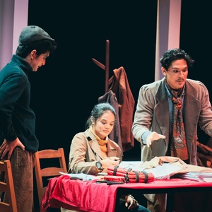 Review: KELAS AKTING TITIMANGSA&rsquo;s Pemberontak: An Intriguing Exploration Photo
