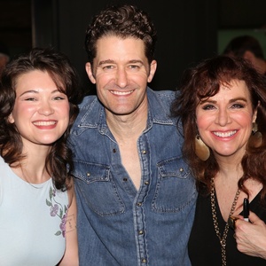 Photos: Matthew Morrison Greets Fans After First Performance in JUST IN TIME Photo