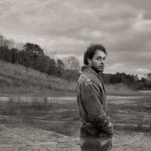 Amos Lee Unveils New Album & Tour; Shares First Song & Video Photo