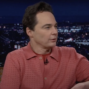 Video: Jim Parsons Talks Playing a Kid in MOTHER PLAY
