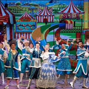 Glasgow Pavilion Celebrates A Giant Success