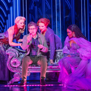 DEATH BECOMES HER Tickets for Greensboro Engagement on Sale This Week Photo