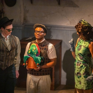 LITTLE SHOP OF HORRORS Now Onstage at the New London Barn Playhouse Photo