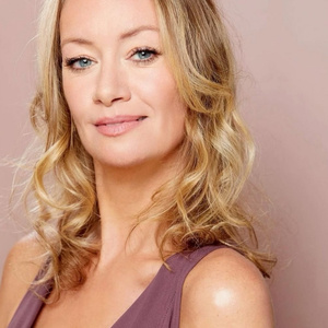 Joanna Pickering's Thriller CRASH LANDING Develops at the Tank With Special Dates Photo