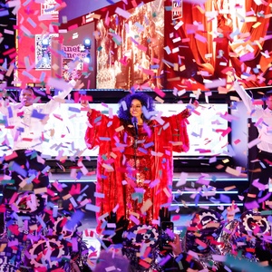 Photos: Diana Ross & More Ring in 2026 at NEW YEAR&rsquo;S ROCKIN&rsquo; EVE Photo